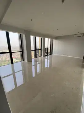 Dijual Apartemen 3BR Penthouse di Yukata Suites By Rumah Chinida