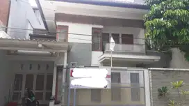 Rumah Furnished Di Kebayoran Baru Jakarta Selatan