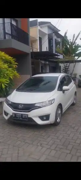 Km 48 rb an Honda Jazz S manual