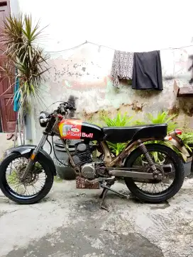 honda cb gl100.