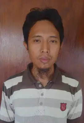 Cari kerjaan tukang desain grafis dan sablon basis minyak