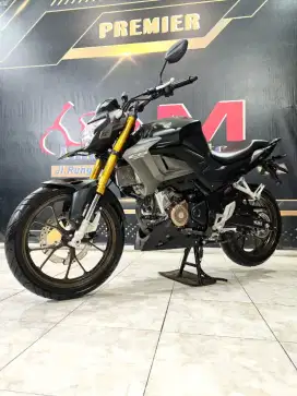 DP 2jt Honda New CB150R SE STREET FIRE TH 2021 cakep