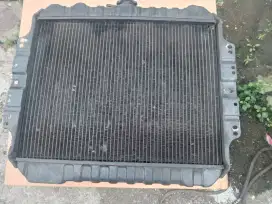 Radiator panther kapsul th 2001 minibus