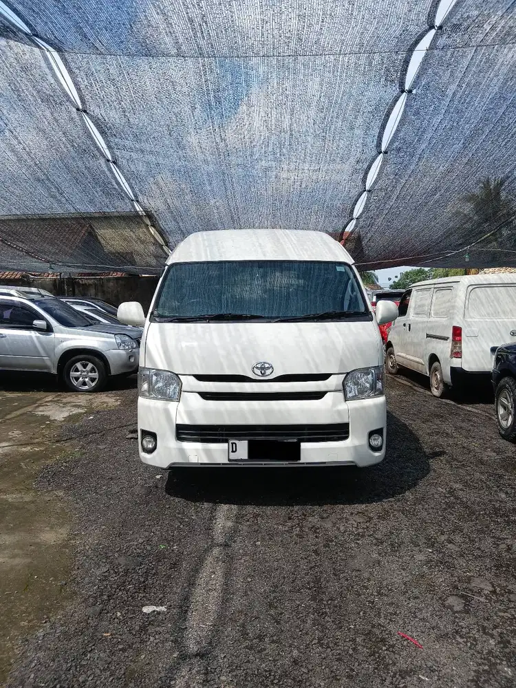 hiace commuter diesel 2018
