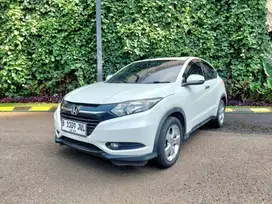 HONDA HRV E 1.5 AT 2016 PUTIH MUTIARA