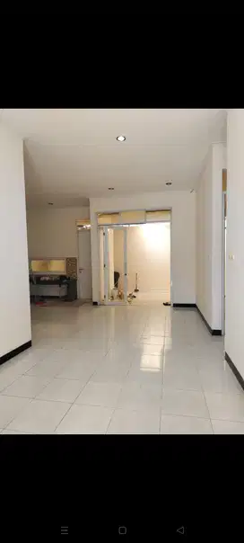 Rumah Asri sejuk, luas siap huni dekat Tol Margaasih, Taman Kopo Indah