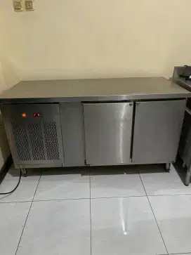 Undercounter Chiller 2 pintu
