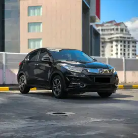 HONDA HR-V SPECIAL EDITION 1.5 CVT 2019 TERAWAT SIAP PAKAI KM ASLI