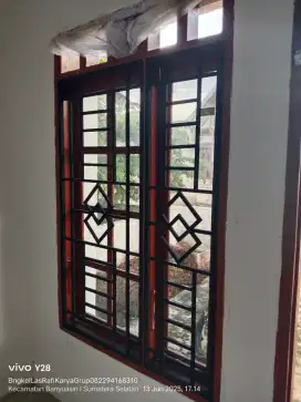 Tralis jendela minimalis