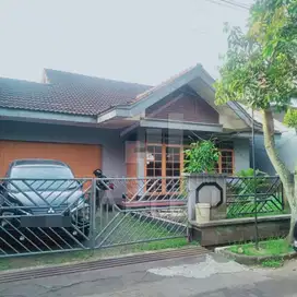 RUMAH CAKEP BERSIH TERAWAT SIAP HUNI DI KEMBAR MAS KOTA BANDUNG