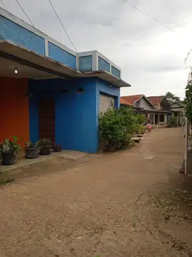 Dijual rumah murah di pinggir jalan desa