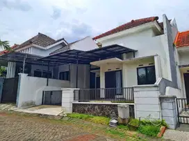 Rumah dijual villa puncak tidar malang