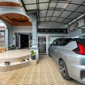 DIJUAL VILLA JALAN MENTENG VII GANG SEKATA - DAERAH DENAI DEPAN SPBU