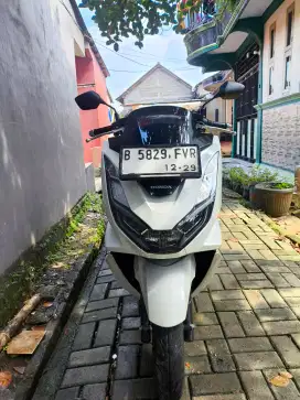 PCX CBS 2024 putih