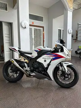 (Full Paper) Honda CBR 1000 RR 20Th Anniversary CBR1000 CBR 1000RR