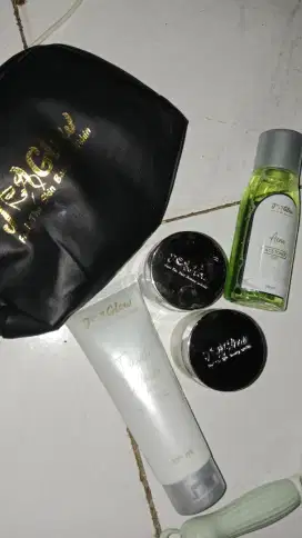 Preloved skincare j glow pake acne