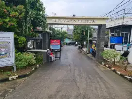 Rmh di jual di Komp Hijau Lestari Blok B4 no.5 Kel : Peusar , Panongan