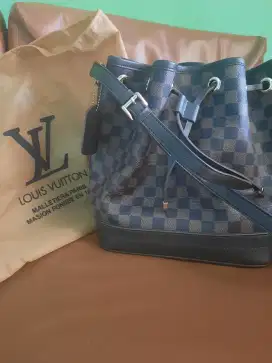 Tas wanita jarang dipake