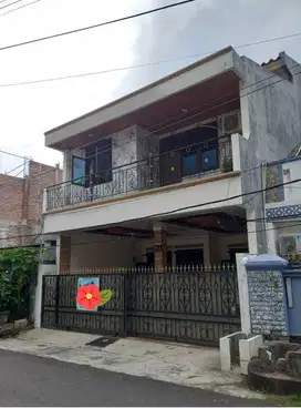 Rumah 2 Lantai LT 117 Meter di PTB Duren Sawit