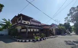 WIGUNA TIMUR Lebar 12 ‼️Jual Rumah Hook Gununganyar dekat UPN Rungkut