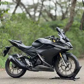 HONDA NEW CBR150R HITAM 2023 KM 15K PAJAK PANJANG SANGAT MULUS