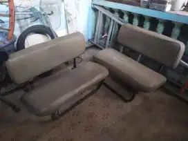 Jok belakang mobil zebra