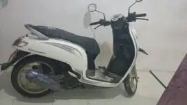 Jual motor Honda Scoopy tahun 2018