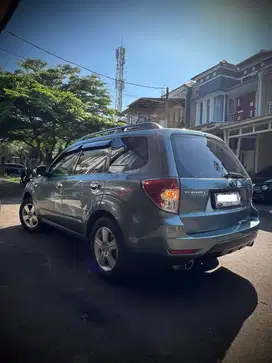 Subaru Forester 2010 Bensin