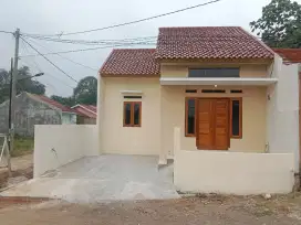 Rumah baru di Jual