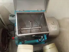 Horizontal mixer pengaduk adonan cilok siomay dimsum dan lain lain