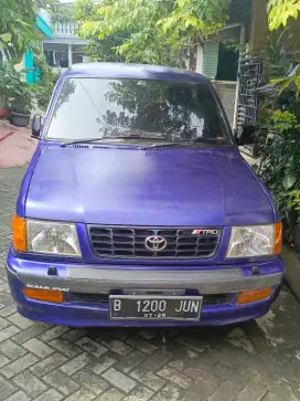 Kijang kapsul th 2000
