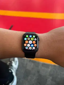 Apple watch series 5 40mm