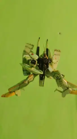 Figure Gundam Palace Athene & Master Gundam 1paket