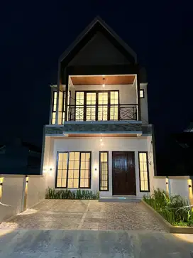 DIJUAL RUMAH 2LT BAGUS SIAP HUNI SEJUK NYAMAN GRIYA ALAM SENTUL SG113