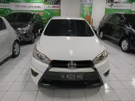 TOYOTA YARIS TRD AT 2015 PUTIH