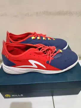 Sepatu futsal SPECS metasala