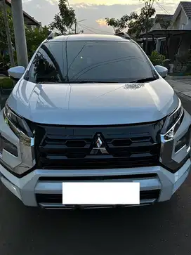 Mitsubishi Xpander Cross A/T Premium Package