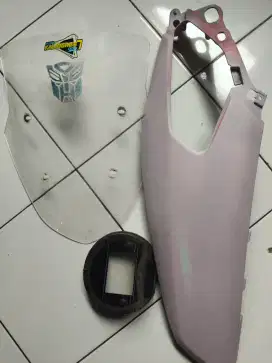 Body kanan nmax, mika speedo, tameng