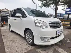 TDP Rendah Toyota Nav1 2.0 V Limited Bensin-AT 2015 Hitam CSFVB