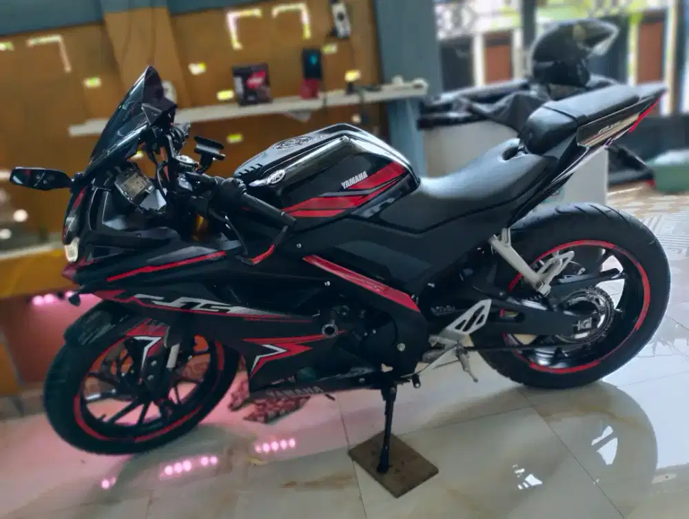 DIJUAL YAMAHA R15 V3 THN 2020