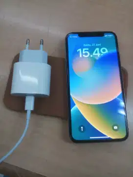 Iphone X 256gb iBox Bagus Mulus ( Hp dan CAS ori  ) Minus Dus blm nemu