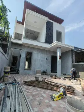 RUMAH BARU MEWAH DEKAT TOL MANYARAN SEMARANG BARAT