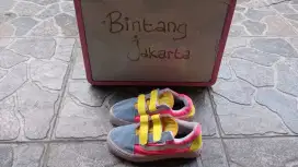 Sepatu Anak Vans Size 32