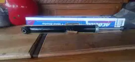 Shock belakang Chevrolet spin