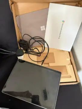 [ORI] MICROSOFT SURFACE PRO 8 Gen 11 Core i5 256GB + Tempered Glass