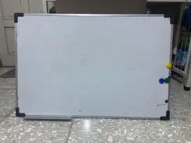 White board/papan tulis