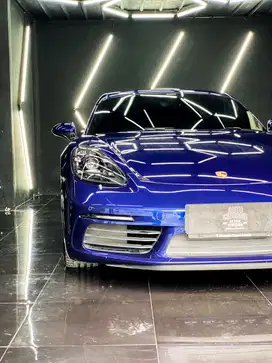 Porsche 718 2023 Bensin