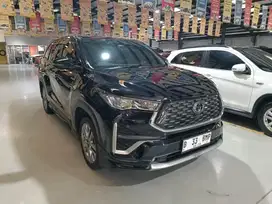 KM 13rb! Toyota Innova Zenix Q Hybrid TSS Modelista AT 2023 - Hitam