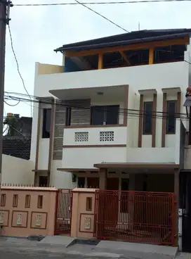 Dijual 1 Unit Rumah 2 Lantai Margahayu Barat Kota Bandung SHM 930 juta