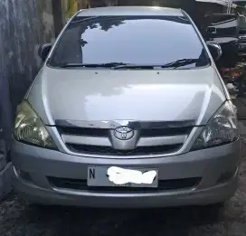 Innova 2.0 euro 2007 matic